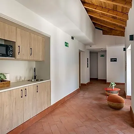 Hotel Libere Patio Santa Marta 3*