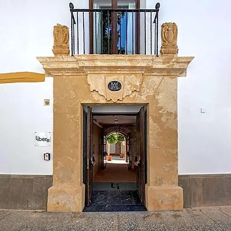 Libere Patio Santa Marta